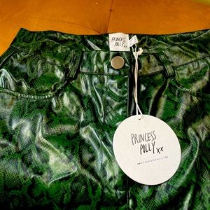 Princess Polly bad romance pants size 6 brand new never worn